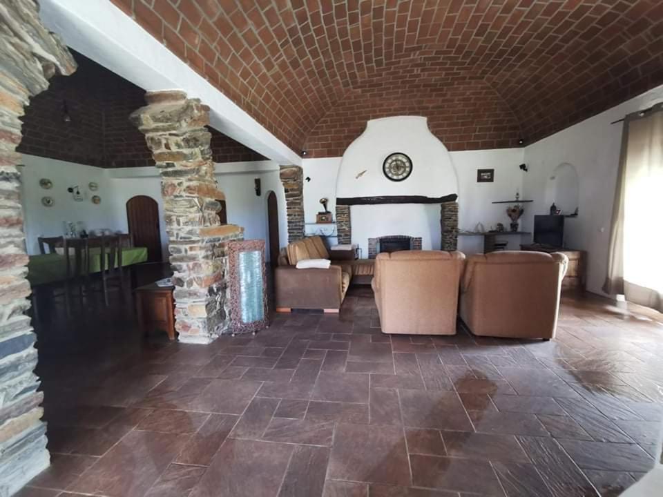 فيلا Quinta Da Belavista ريغينغوس دي مونساراز المظهر الخارجي الصورة